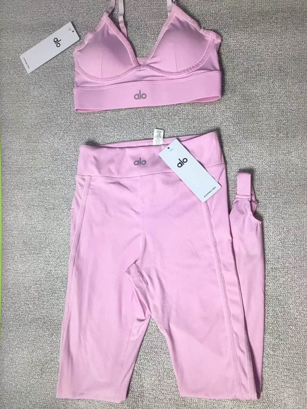 ALO Yoga Lavender Pink Bralette and Leggings Set - Picture 2 of 4